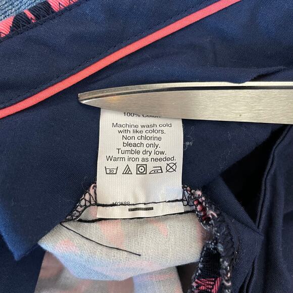 J. Crew | Women's Navy Blue and Hot Pink Flamingo Print Chino Shorts | Size: 4 - Picture 8 of 9